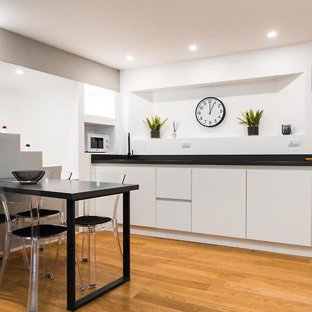 Lilli House - Suite In The Heart Of โบโลญญา ภายนอก รูปภาพ