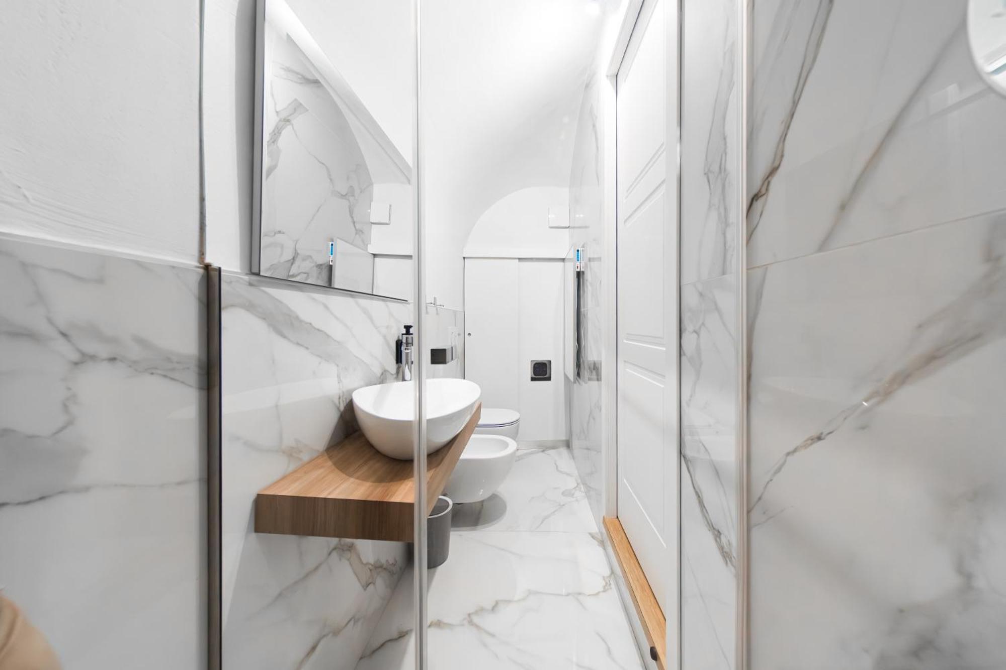Lilli House - Suite In The Heart Of โบโลญญา ภายนอก รูปภาพ